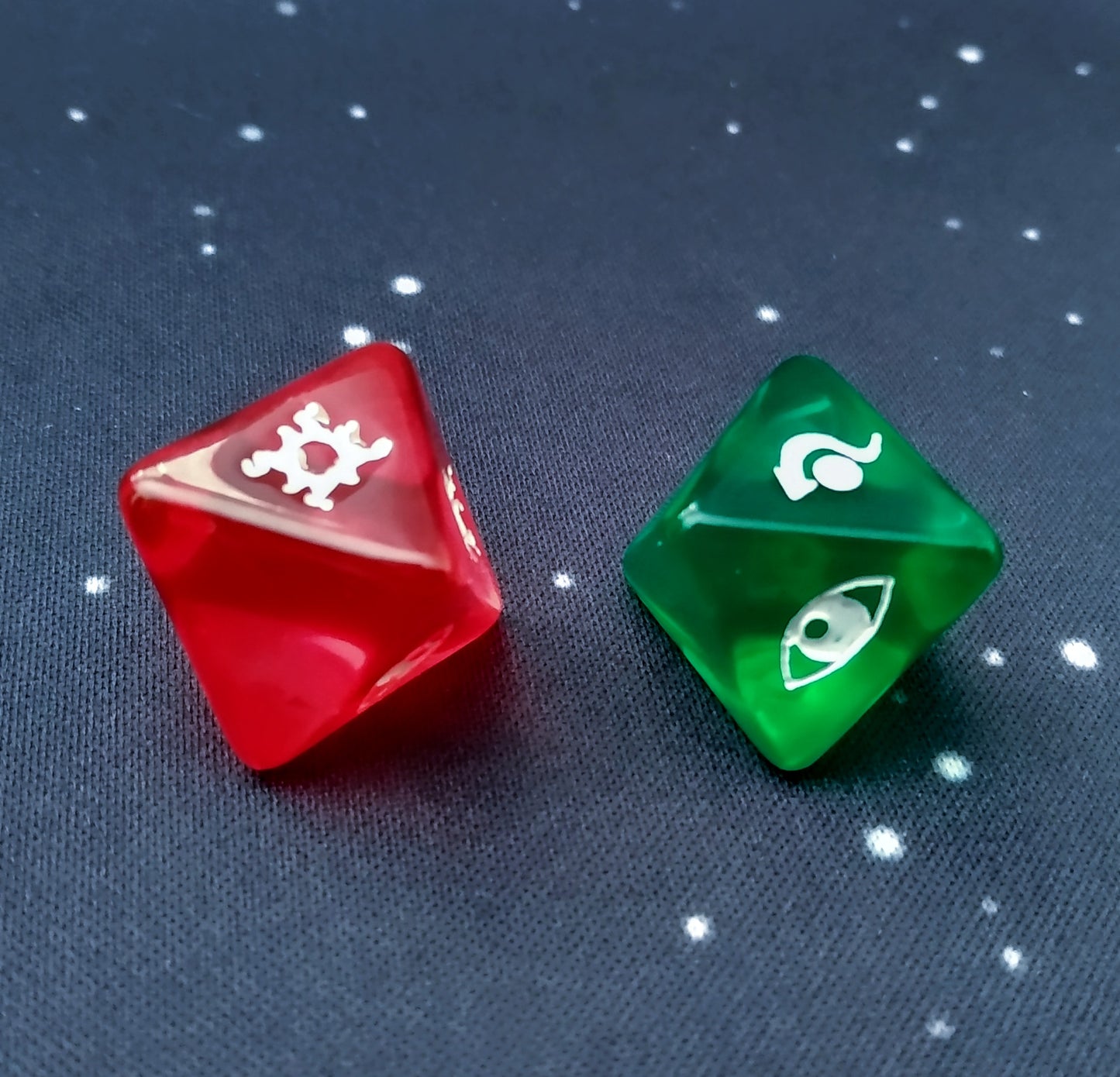 Transparent Dice (1 Attack, 1 Defense)